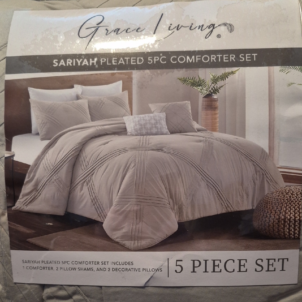 King/CalKing Sariyah Pleated 5-Piece Comforter Set - Sand Color Grace Living